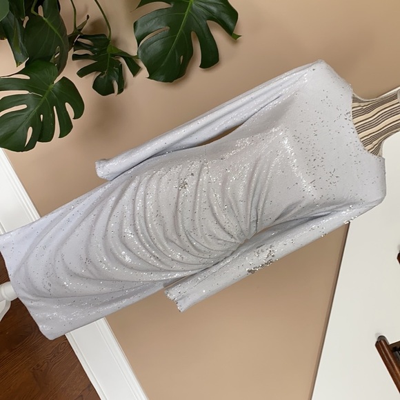 DRESS THE POPULATION WHITE SEQUIN DRESS - Picture 5 of 9